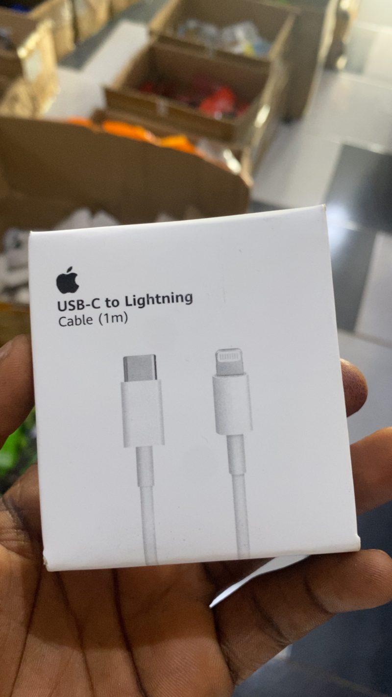 Apple Cable C-iphone