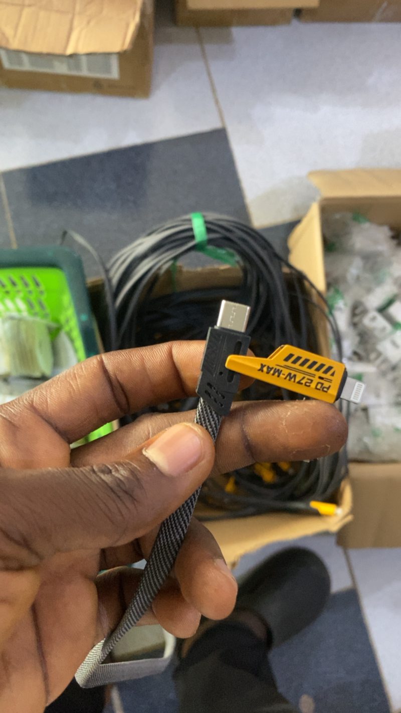 Max 2in1 Cable IPhone and Type C Cable