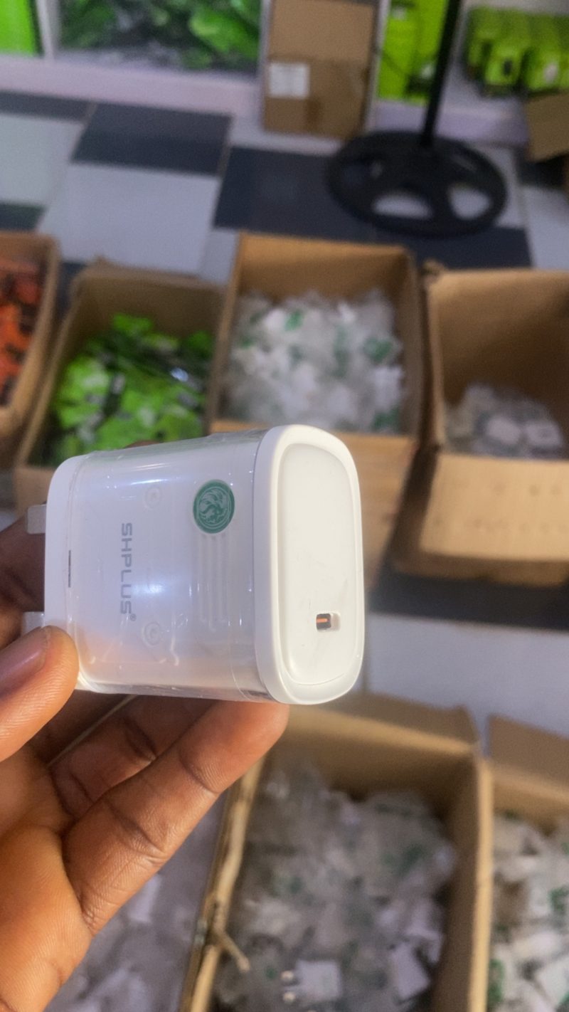 SHPLUS 62W type C port Adapter
