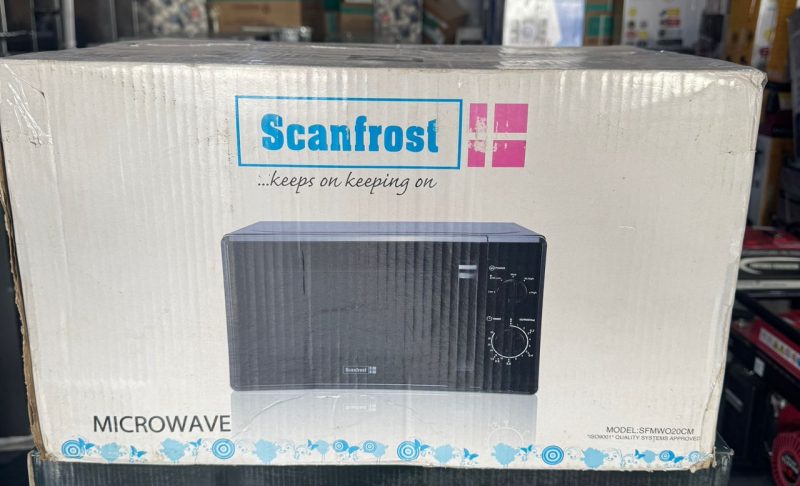 Scanfrost Microwave Oven  20L