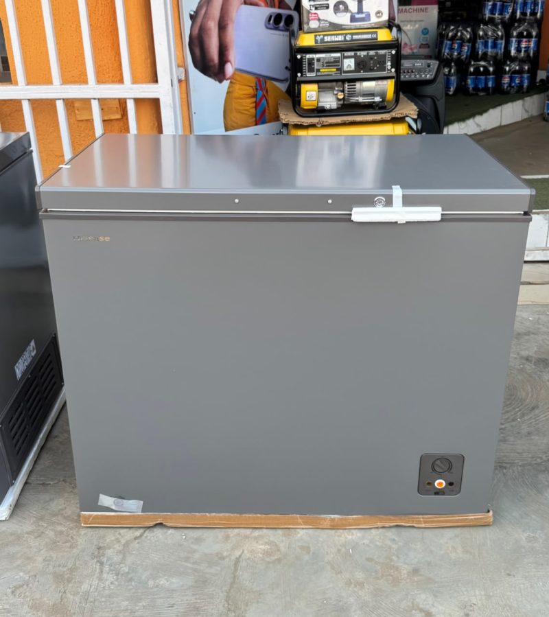 Hisense Freezer 250L Arsh Colour
